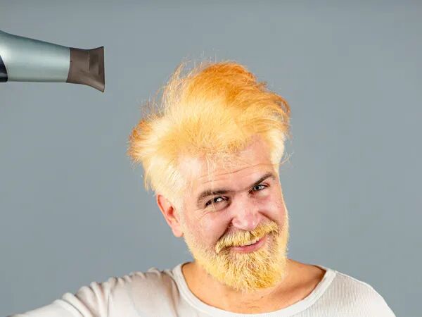 Couleur shampoing soin coupe coiffage